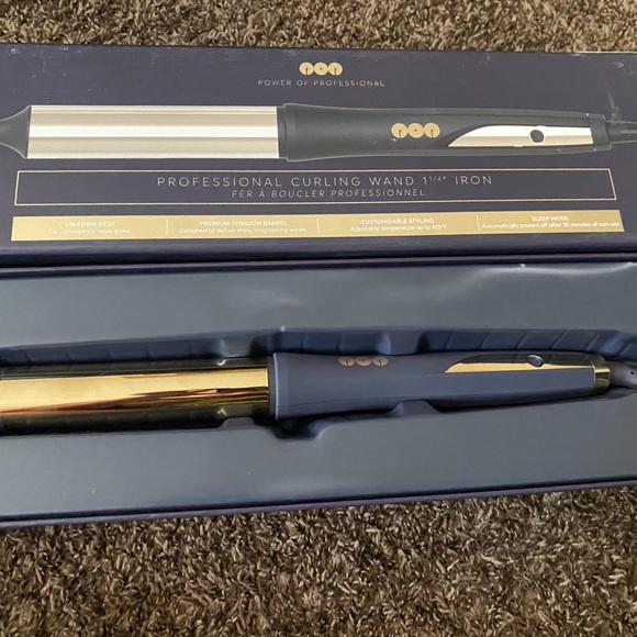 Professional curling iron - Picture 1 of 1